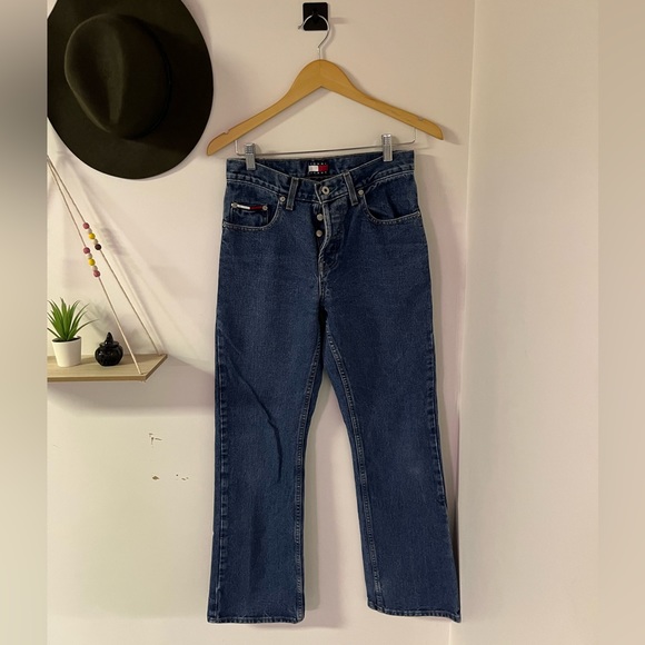 Vintage Tommy Jeans ๐ ๐จ๐ฆ - Picture 4 of 8